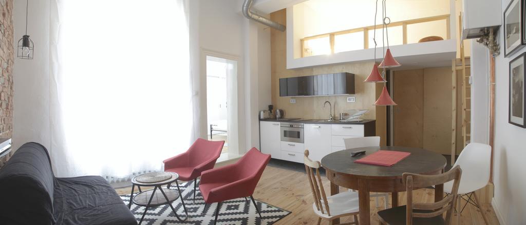 Apartment Rzeznicza Wrocław Exteriör bild